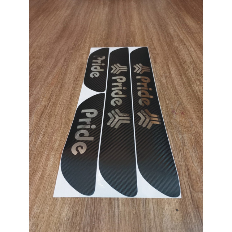 پارکابی خودرو لیزارد مدل کربن کد LZD-1502 مناسب برای پراید بسته 4 عددی